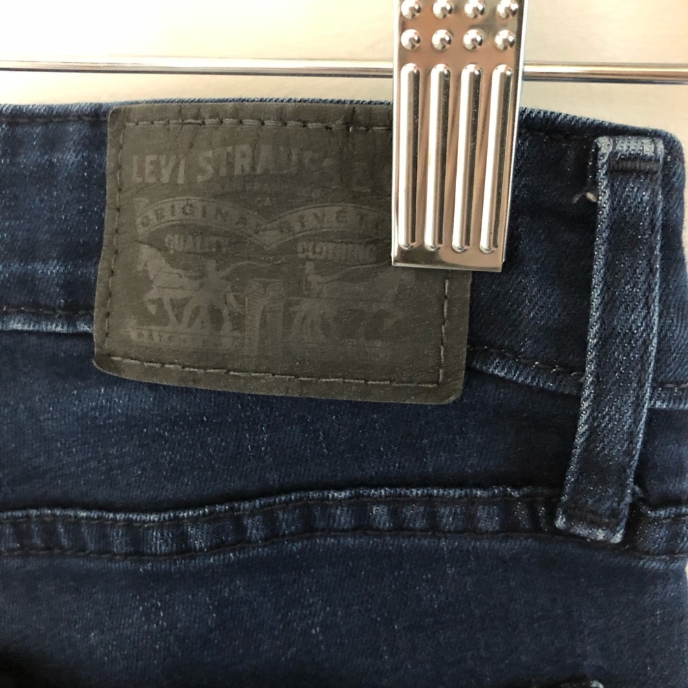 Raw Hem Levi’s 711 Skinny Jeans - Picture 6 of 10